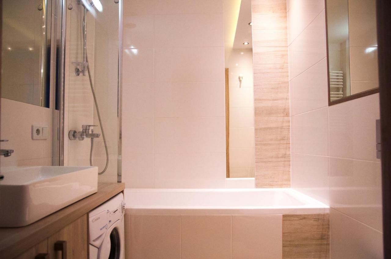 Apartament Karolewska Лодз Екстериор снимка
